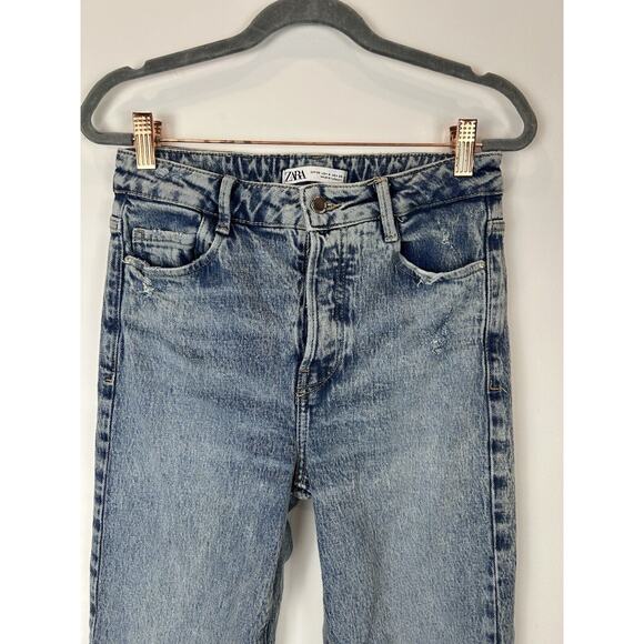 Zara Women’s HIGH RISE LONG LENGTH STRAIGHT JEANS Blue Size US 4 Stretch - Picture 2 of 10
